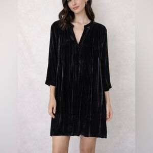 CP Shades Regina Black Velvet Pin-tuck Tunic Swing Dress V-Neck Roll-tab Medium